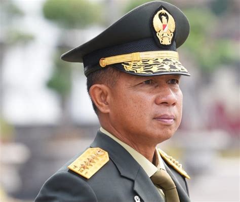 Jenderal Agus Subiyanto Resmi Jabat Panglima Tni Kambanews