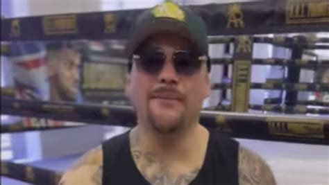 El boxeador Andy Ruiz presumió su cambio físico