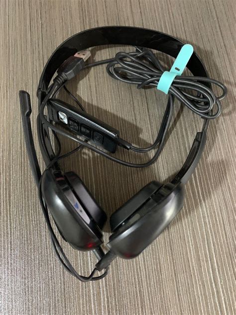 Plantronics Noise Cancelling Headset Audio Headphones And Headsets On Carousell