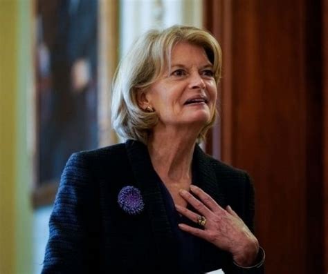 Murkowski 2022: Will Alaskans Stand by Her – or Trump? - Liberty Nation ...