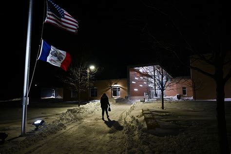 Iowa Caucus Turnout Lowest In Over A Decade Amid Freezing Temperatures