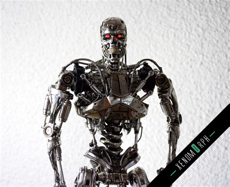 Hot Toys Endoskeleton - Terminator:Genisys MMS352 1/6 - photo and video ...