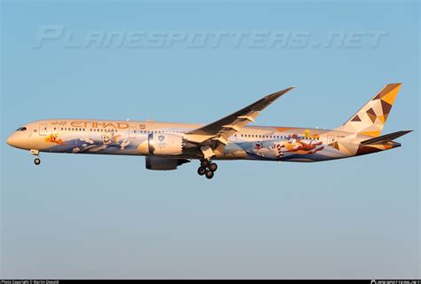 A6 BMA Etihad Airways Boeing 787 10 Dreamliner Photo By Martin Oswald