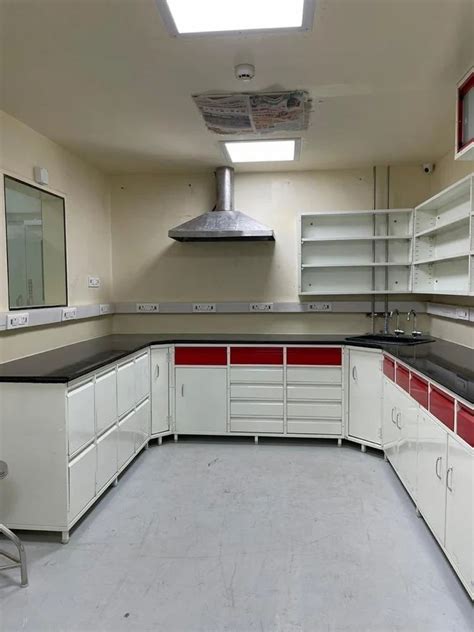 Modular Laboratory Table at Rs 7000 | Laboratory Tables in Nashik | ID ...