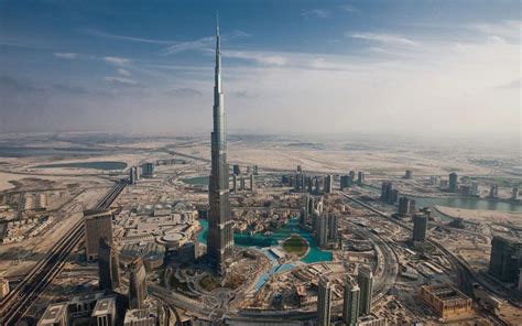 World's Amazing Facts: Interesting Facts About Burj Khalifa