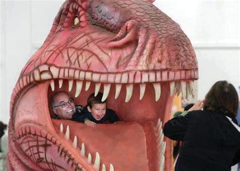 Jurassic Quest Brings Life Size Animatronic Dinosaurs To Savannah