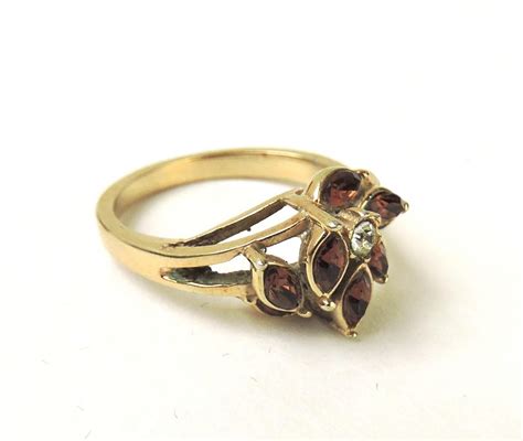 Vintage 14 karat Gold and Orange Topaz Cluster Ring