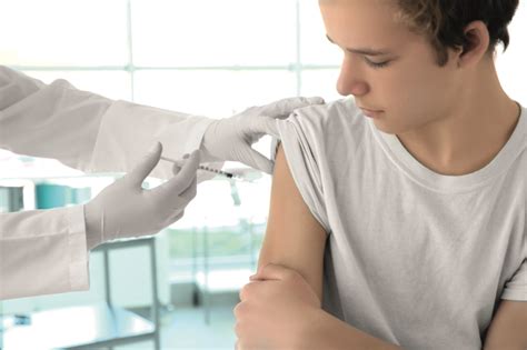 Government advised to give HPV vaccine to boys - The Pharmaceutical Journal