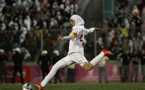 Football Player In Full Hijab Sports Hijab Womens Soccer Team Sports