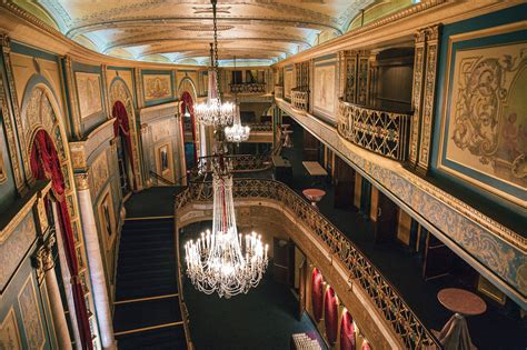 Detroit Opera House Wedding - Rosy & Shaun Photography