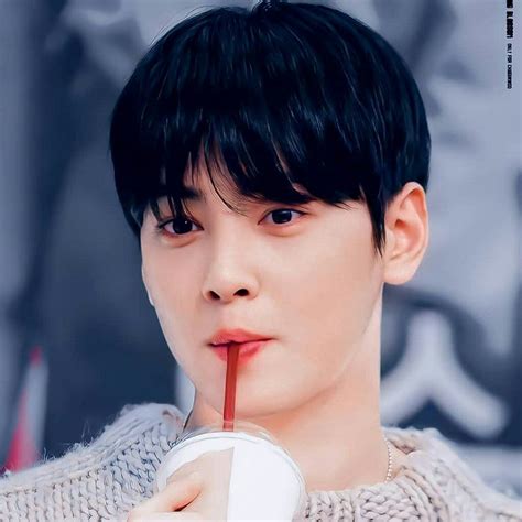 Cha Eun Woo