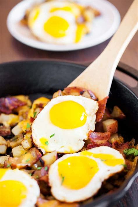 Country Breakfast Skillet - I Am Homesteader