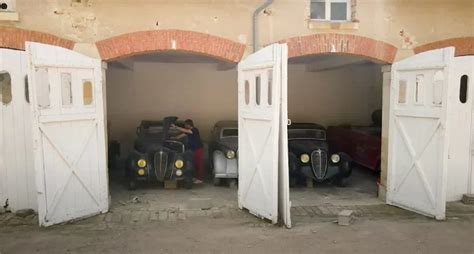 Descubren abandonados en un galpón de Francia valiosos autos clásicos