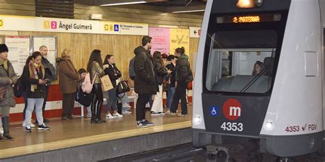 Metrovalencia Recupera El Servicio De Metro El Martes D A De