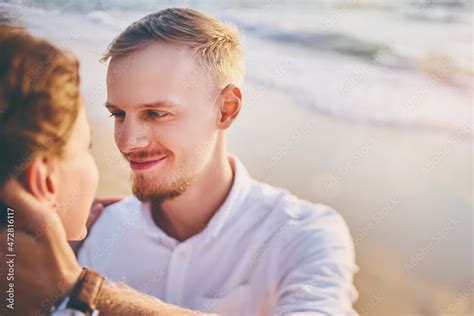 Romantic Vacation Love And Tenderness Young Loving Couple Kissing And Embracing On The Sea