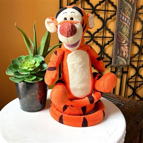 Fisher Price Toys Disney Turbo Tail Tigger Bouncing Talking Singing