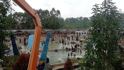 WISATA KOLAM RENANG KERTAMANAH PANGALENGAN BANDUNG BARAT CARITA ALAM