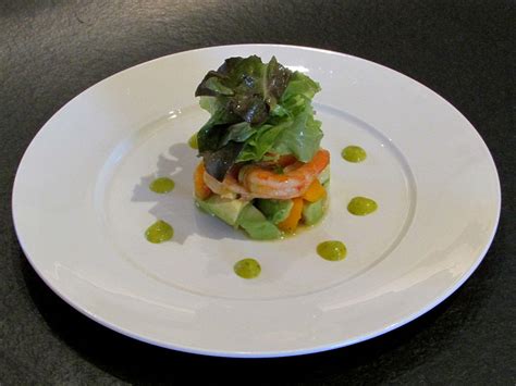 prawns and avocado starter