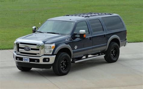 2015 Ford Excursion