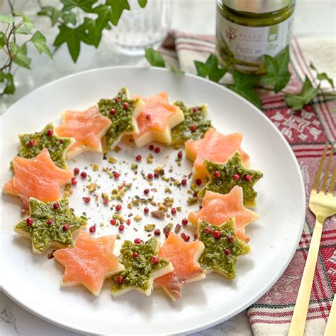 Stelline Di Polenta Con Salmone E Pesto Di Pistacchi Bacco