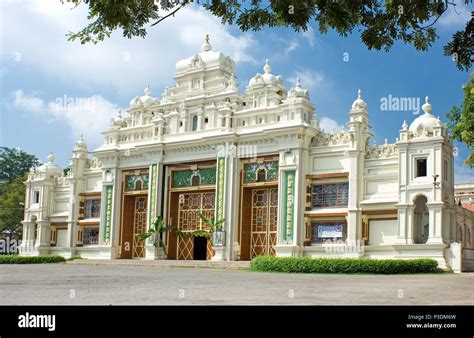 Jagan Mohan Palace In Mysore Karnataka India Stock Photo Alamy