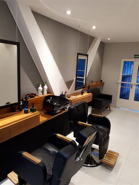 Piano Black Barba Cabelo E Cia - Piano Black – Barba, Cabelo e Estética – HOME – Barbearia no Tatuapé. PB