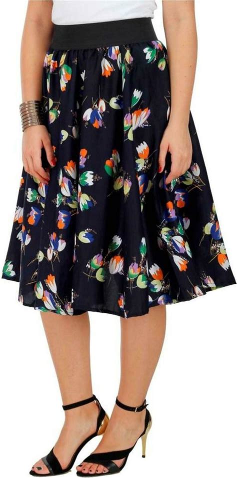 Grace Diva Women Multicolor Floral Print Poly Crepe Pleated Skirt