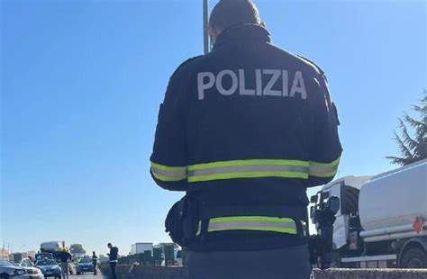 Due Incidenti Con Feriti Caos Sulla Pontina Latina Oggi