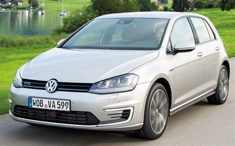 Volkswagen Golf GTE review | Torque