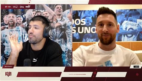 Messi Y El Kun Ag Ero Se Divirtieron En Una Imperdible Charla Por