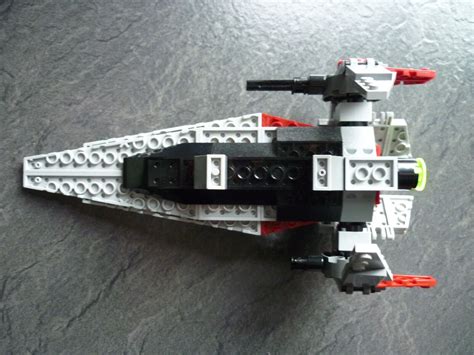 LEGO Star Wars 6205 V Wing Fighter With V Wing Pilot And Instructions