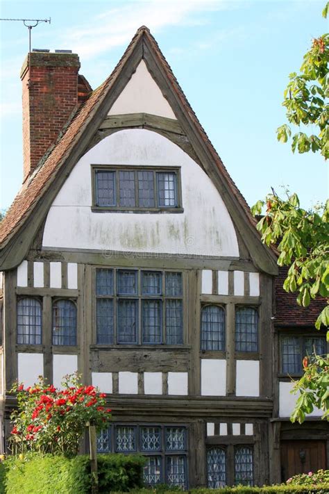 Old Tudor House English Stock Photo Image Of Village 10442868