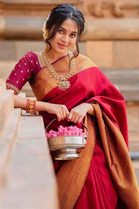 Lovely Red Soft Silk Saree With Adorable Blouse Piece Silkfolks