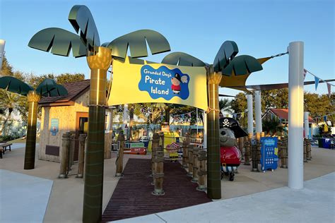 Peppa Pig Theme Park by Joe Tedesco at Coroflot.com