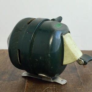 Vintage Zebco Fishing Reel Green Fishing Reel Zebco Reel Etsy