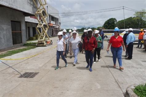 Verifican avances en construcción en policlínica de Aguadulce CSS