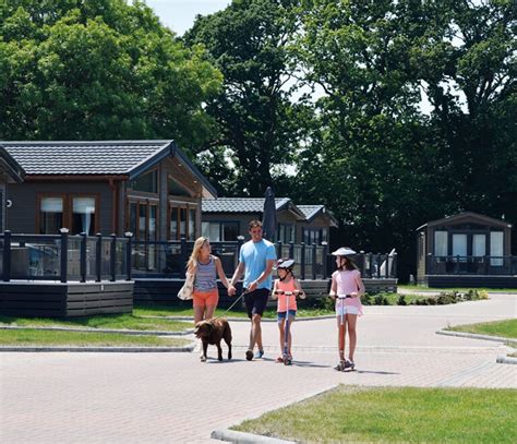 Dog Friendly Lodges | Hoburne Holiday Parks