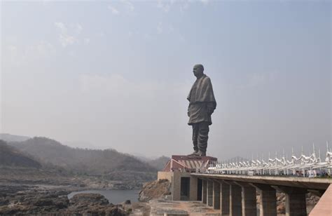 Premium Photo | Statue of unity india