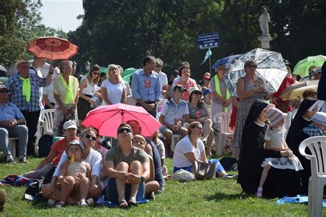 Tysiące pielgrzymów na Jasnej Górze w uroczystość Matki Bożej