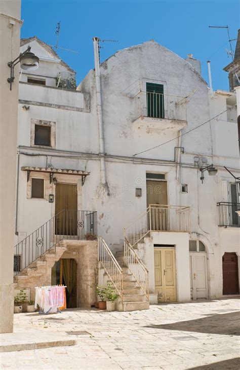 Alleyway. Noci. Puglia. Italy. Stock Photo - Image of outdoor, balcony: 96304548