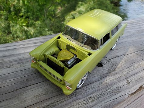 1955 Chevy Nomad Custom Station Wagon Plastic Model Car Kit 1 25