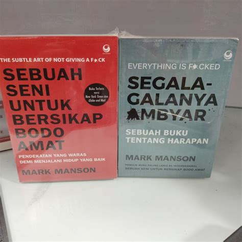 Paket 2 Buku Mark Manson Sebuah Seni Untuk Bersikap Bodo Amat Dan