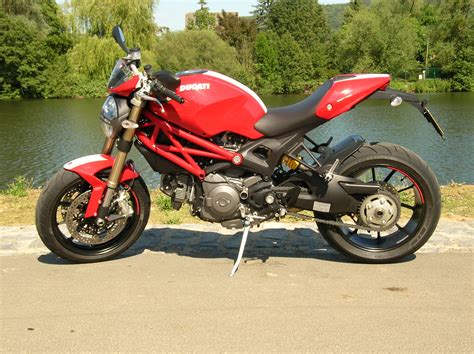 Ducati Monster Evo