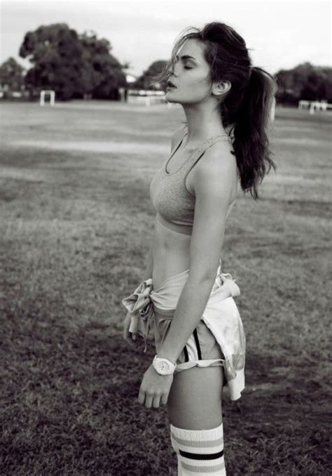 Hot Sexy New Charlotte Riley Bikini Pics