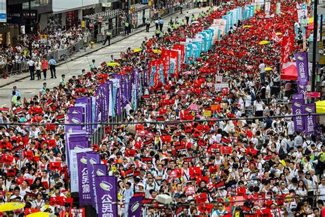 組圖：香港百萬人「反送中」遊行 場面震撼｜大紀元時報 香港｜獨立敢言的良心媒體