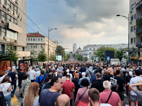 Bodin Starcevic on Twitter Beskrajna reka ljudi početak je već