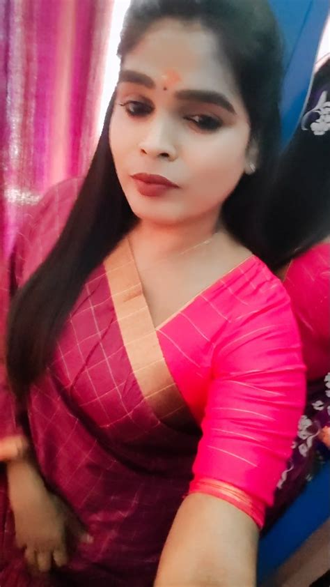 Abindhu Aarumugam Nee Pathi Naa Pathii💞🥰🦋 Instagram