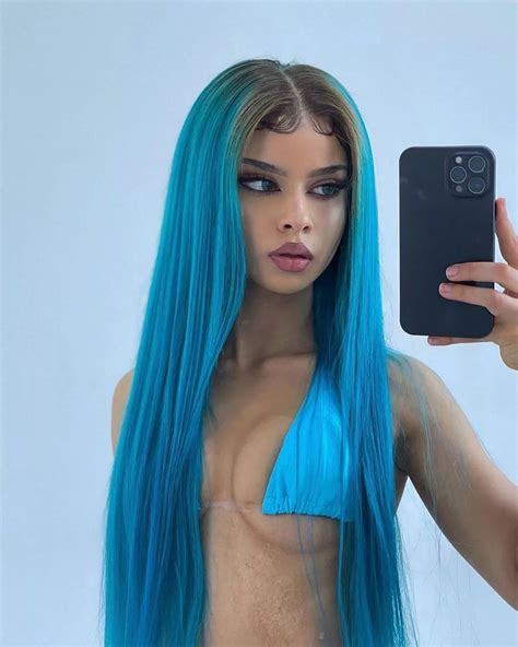 Stunning Bikini Model Mistaken For A Doll As Shoppers Ask Is She Real Daily Star