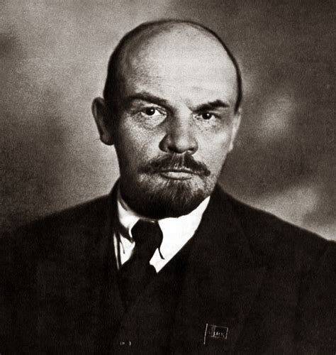 CLÍO Noventa años de la muerte de Lenin Una mirada histórica