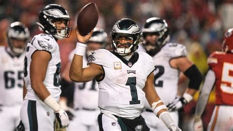 Eagles Host Bills In Matchup Of Two Of Nfls Top Quarterbacks Newsday